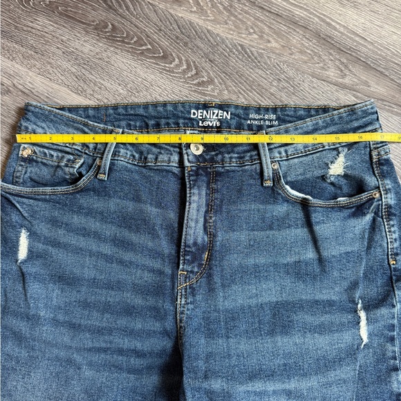 Denizen from Levi’s High Rise Ankle Jeans Size 14 - Picture 7 of 7